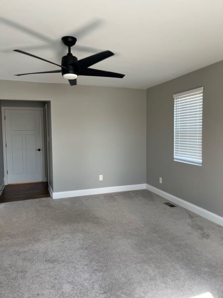 For Sale - Adorable Craftsman Cottage 2bd/2bath, Lincoln Park neighborhood property image