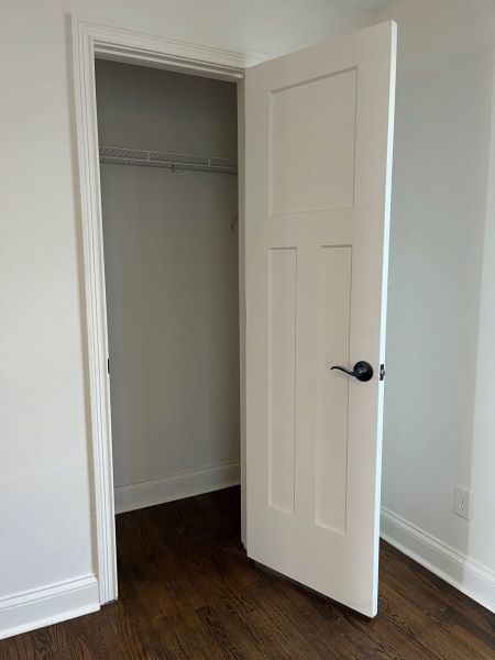 For Sale - Adorable Craftsman Cottage 2bd/2bath, Lincoln Park neighborhood property image